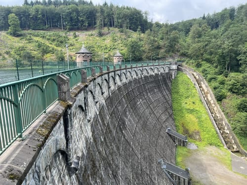 Aus Unterburg zur Sengbachtalsperre