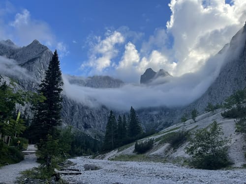 Höllentalangerhütte über Höllental