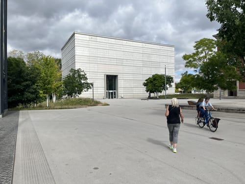 Weimar: Jakobsvorstadt - Nietzsche-Archiv - Ilmpark