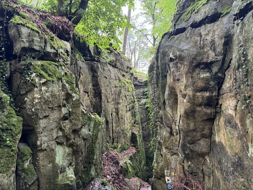 Teufelsschlucht und Keltenhöhle Rundweg