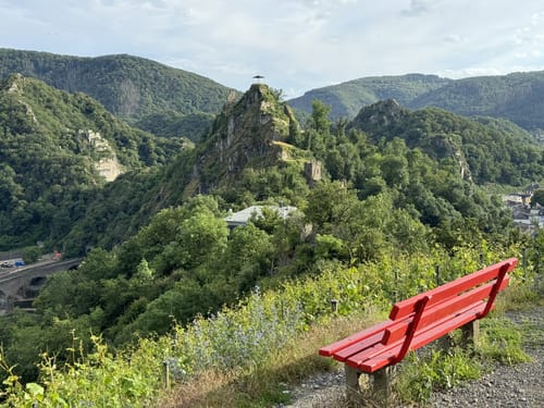 Rotweinwanderweg von Altenahr nach Dernau