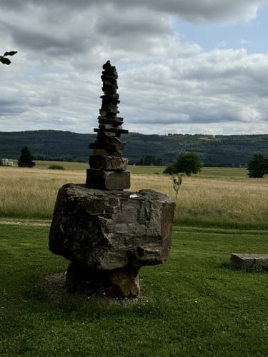 Zwischen den Wäldern (Traumschleife)