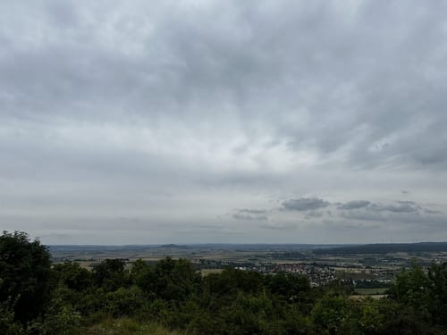Vom Cappeler Friedhof zur Burgruine Frauenberg