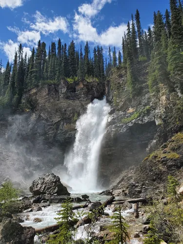 Waterfall Valley - hikes and trails to get you there | AllTrails