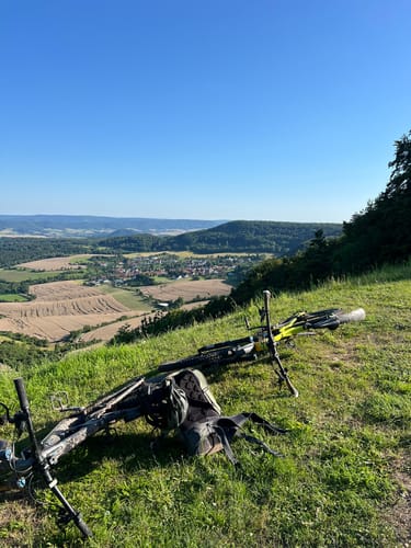 Sagenhafte Grenzpanoramen: Kella -Gobert