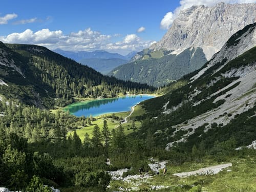 Vom  Tiroler Haus zur Coburger Hütte und dem Drachensee
