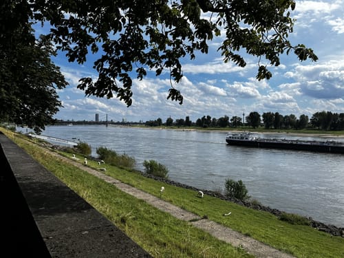 Rund um Ratingen und Flughafen Düsseldorf