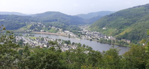 Von Bullay zum Steinkopftempel
