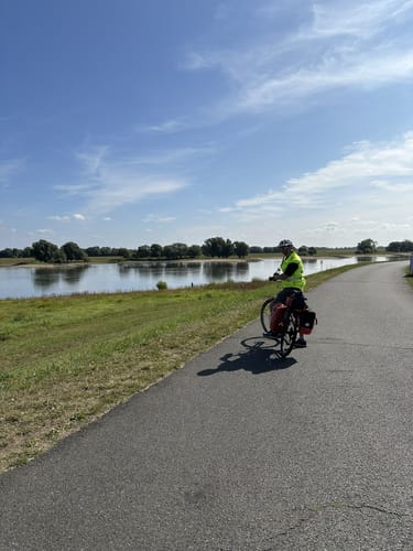 Radweg entlang der Elbe: Lauenburg - Wittenberge