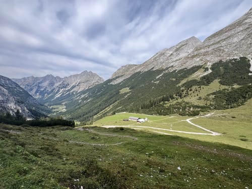 MTB Tour im Karwendel: Scharnitz - Karwendelhaus - Mittenwald