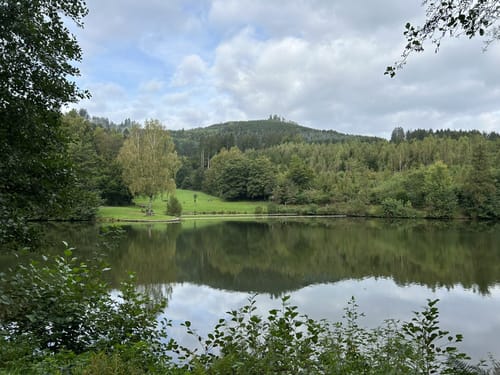Rund um den Esmecke-Stausee