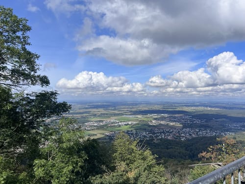 Zwingenberg: Schloss Auerbach und Melibokus