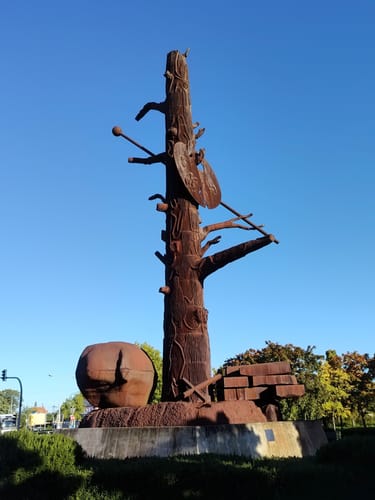 11