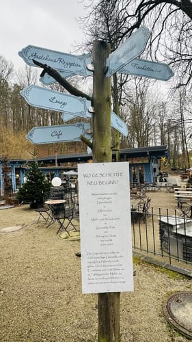 Holzhäuser - Badehaus - Grünfelder Park