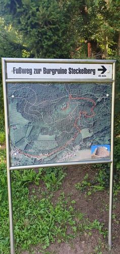 "Ramholzer Schlosspark und Burg Steckelberg" Spessartspur