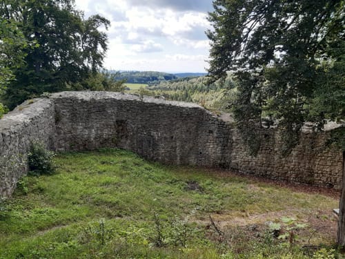 Zwei Lichtensteine bei Neufra