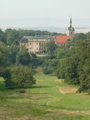 Schloss Ettersburg - hikes and trails to get you there | AllTrails