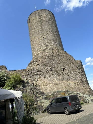 Burg Gleiberg ab Parkplatz Wertholzplatz