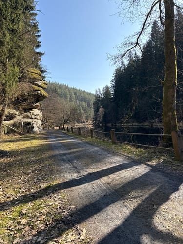 Königsmühle durch das Egertal bei Neuhaus