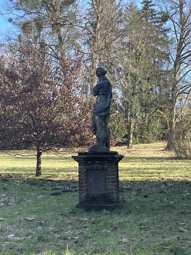 Schloss Rauischholzhausen und Senberg Rundweg