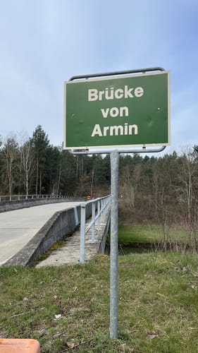Sprey zum Schloß Bärwalde (grüner Strich)