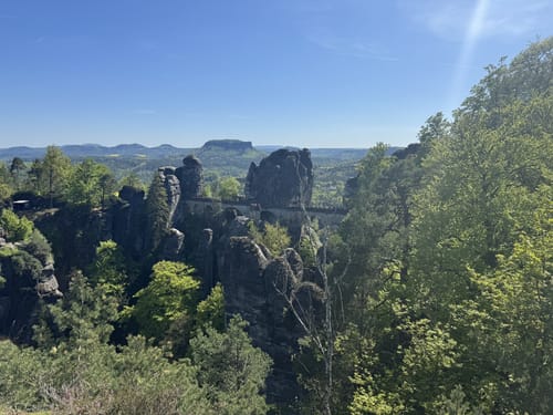 Lohmen: Über die Schwedenlöcher nach Kurort Rathen zur Bastei