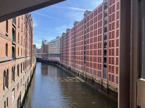 Von der Reeperbahn durch die HafenCity