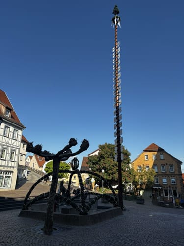 Von Burg Möckmühl durch den Harthäuser Wald