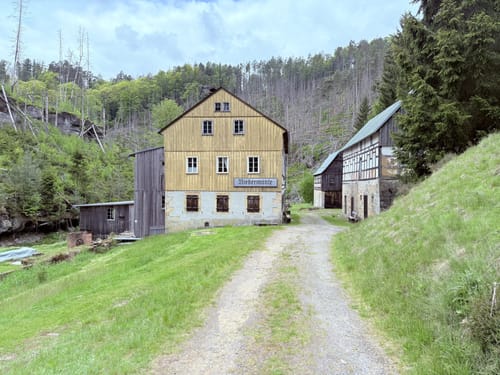 Hinterhermsdorf - Fluss Kirnitzsch mit Kahnfahrt Grenzwanderung