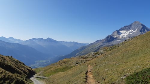 Refuge Du Lac Blanc Y Refuge Plan Du Lac Savoie France Alltrails