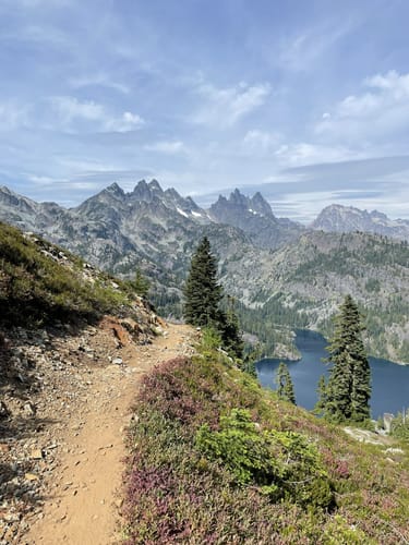 Pct Section J Map Pct: Wa Section J - Snoqualmie Pass To Stevens Pass | Map, Guide -  Washington | Alltrails